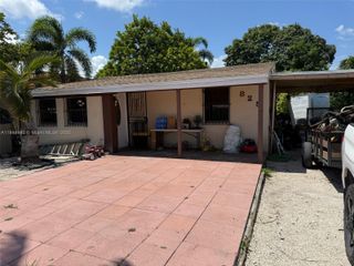 825 NE 12th St, Homestead, FL 33030
