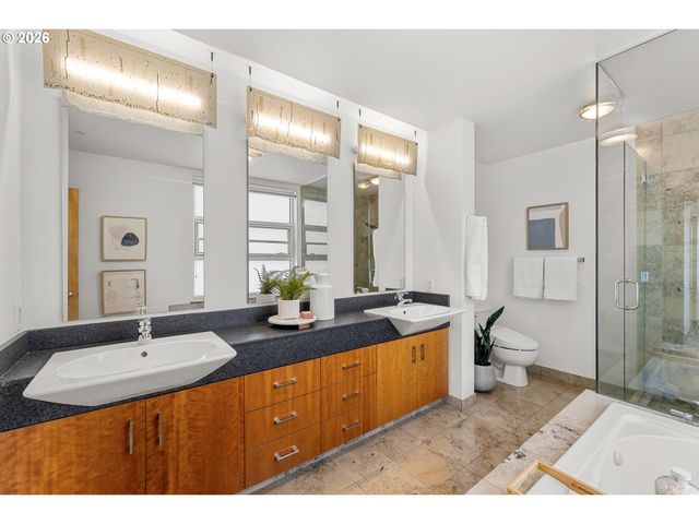 1133 Nw 11TH Ave 701, Portland, OR 97209