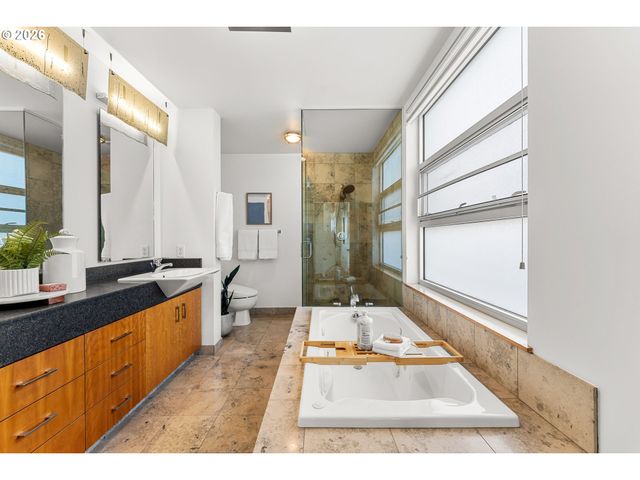 1133 Nw 11TH Ave 701, Portland, OR 97209