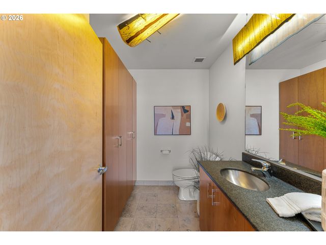 1133 Nw 11TH Ave 701, Portland, OR 97209