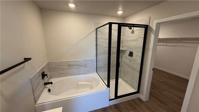 3553 Sepehr Lake Dr, Robstown, TX 78380