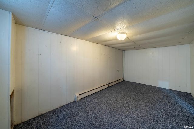 1620 W FREDONIA Avenue, Peoria, IL 61606