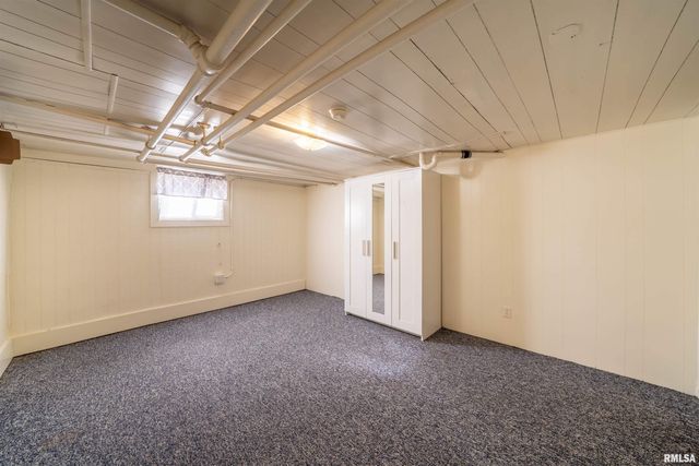 1620 W FREDONIA Avenue, Peoria, IL 61606