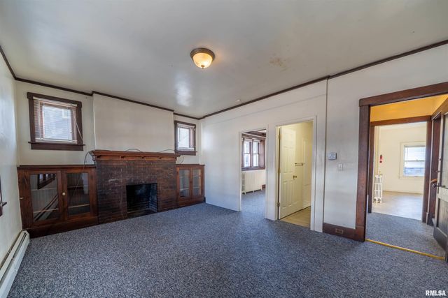 1620 W FREDONIA Avenue, Peoria, IL 61606