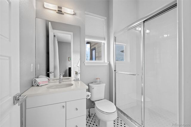 8659 E 54th Avenue, Denver, CO 80238