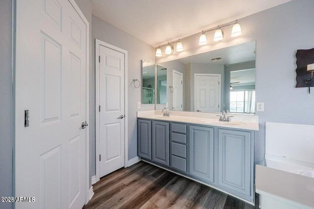10863 W WASHINGTON Street, Avondale, AZ 85323