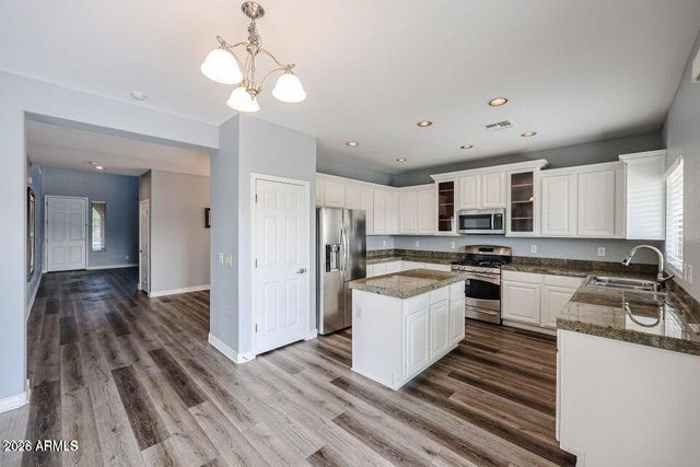 10863 W WASHINGTON Street, Avondale, AZ 85323