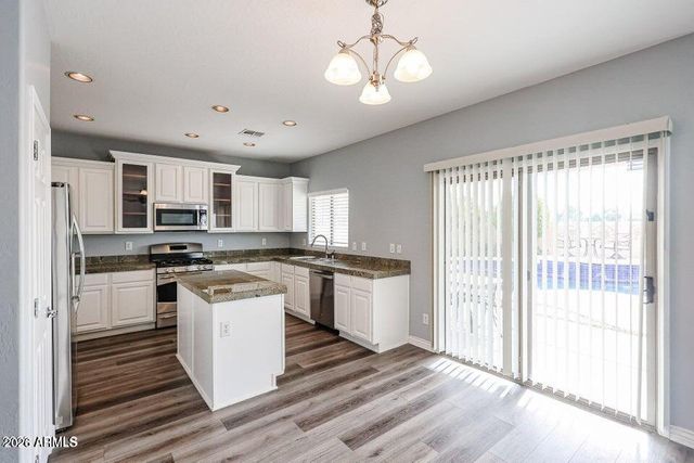 10863 W WASHINGTON Street, Avondale, AZ 85323