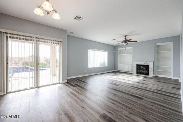10863 W WASHINGTON Street, Avondale, AZ 85323