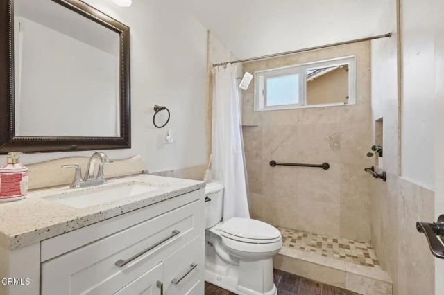 1300 Bluebell Street, Oxnard, CA 93036