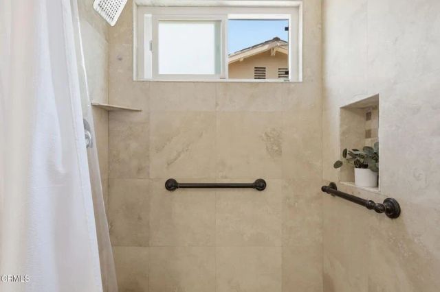 1300 Bluebell Street, Oxnard, CA 93036