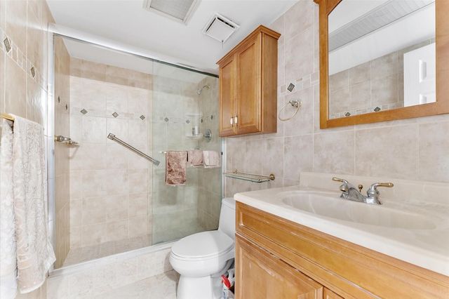 3900 NW 76th Avenue 307, Sunrise, FL 33351