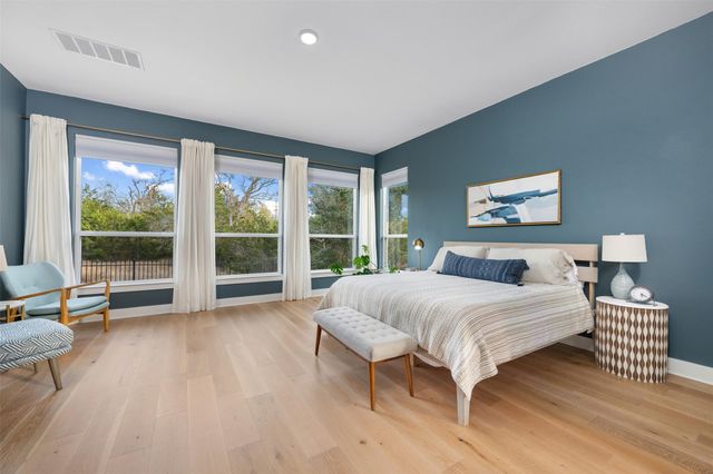 438 Pear Tree LN, Austin, TX 78737