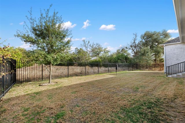 438 Pear Tree LN, Austin, TX 78737