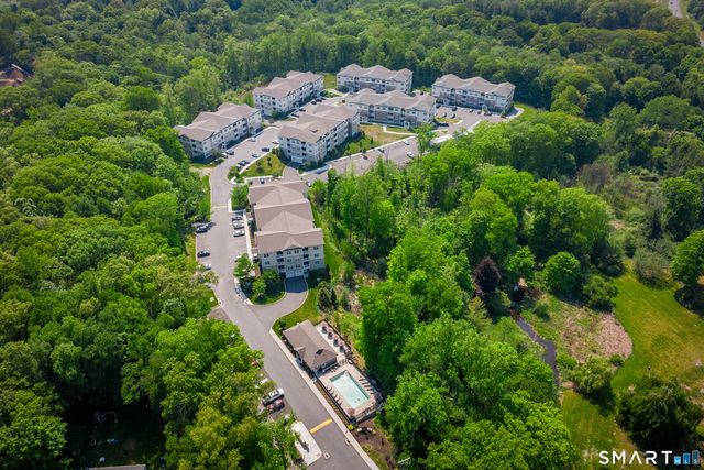 9 Covered Bridge Road, Newtown, CT 06470