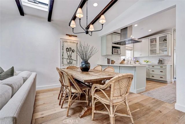 3211 N Valley, Manhattan Beach, CA 90266