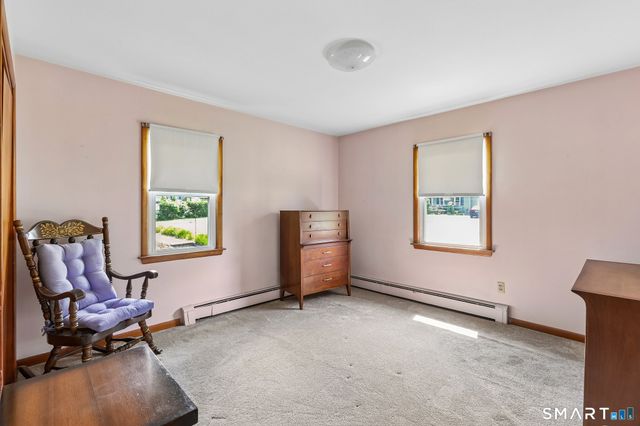 31 Jeanette Road, Danbury, CT 06811