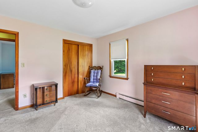 31 Jeanette Road, Danbury, CT 06811