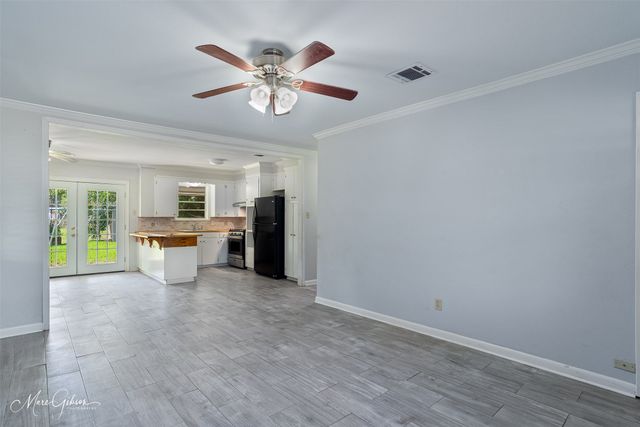 1711 Alison Avenue, Bossier City, LA 71112