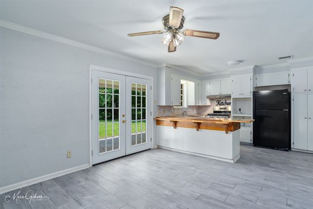 1711 Alison Avenue, Bossier City, LA 71112