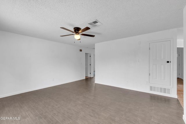 1082 Mill Valley Road, Socorro, TX 79927