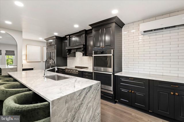 2164 PENNINGTON RD, Ewing, NJ 08638