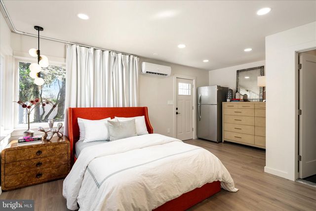 2164 PENNINGTON RD, Ewing, NJ 08638