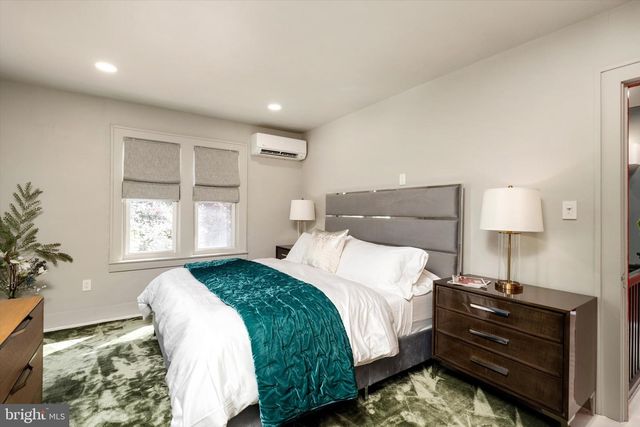 2164 PENNINGTON RD, Ewing, NJ 08638