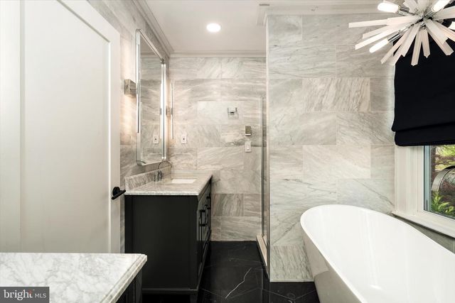 2164 PENNINGTON RD, Ewing, NJ 08638