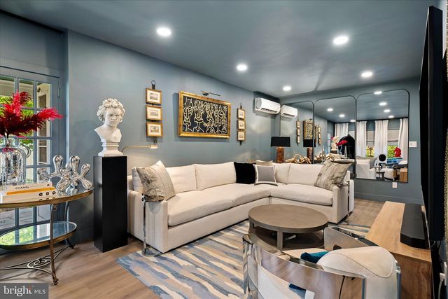 2164 PENNINGTON RD, Ewing, NJ 08638