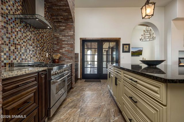 6516 Lazo Del Norte, Las Cruces, NM 88011