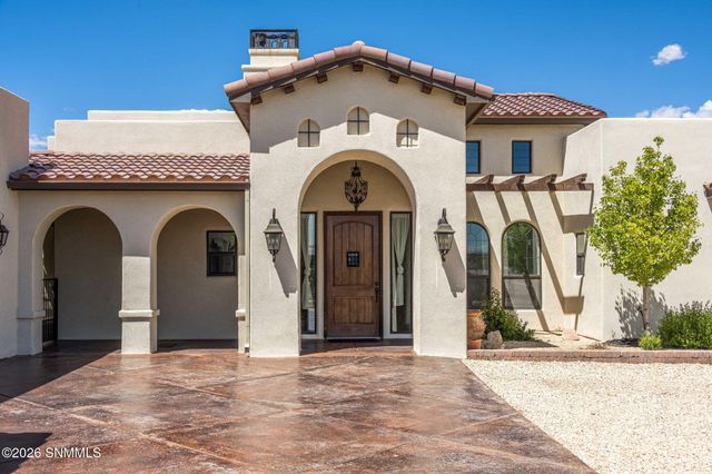 6516 Lazo Del Norte, Las Cruces, NM 88011