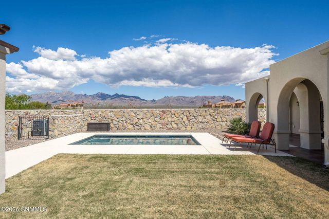 6516 Lazo Del Norte, Las Cruces, NM 88011