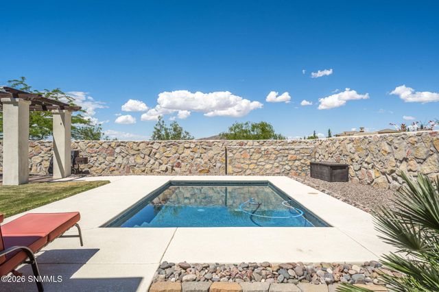 6516 Lazo Del Norte, Las Cruces, NM 88011