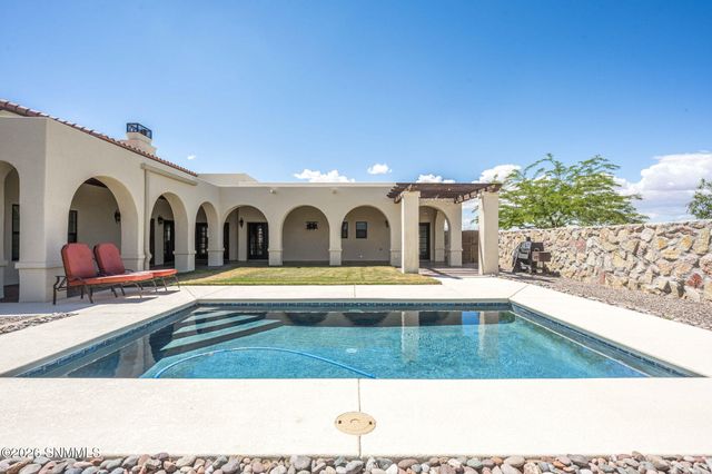 6516 Lazo Del Norte, Las Cruces, NM 88011