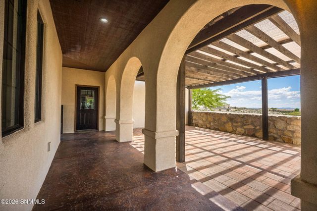 6516 Lazo Del Norte, Las Cruces, NM 88011