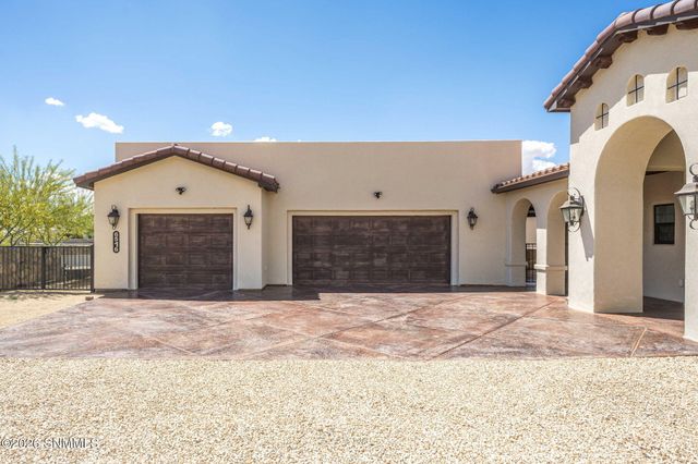 6516 Lazo Del Norte, Las Cruces, NM 88011