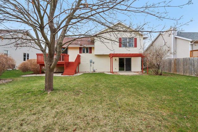 5495 Quarry Hill Drive, Fitchburg, WI 53711