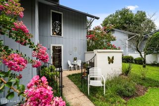 4 Foxhill Circle, Foxfire Village, NC 27281