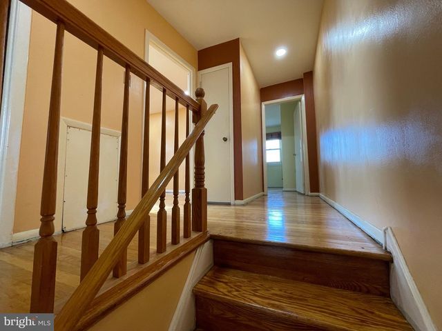 803 LAWLER ST, Philadelphia, PA 19116