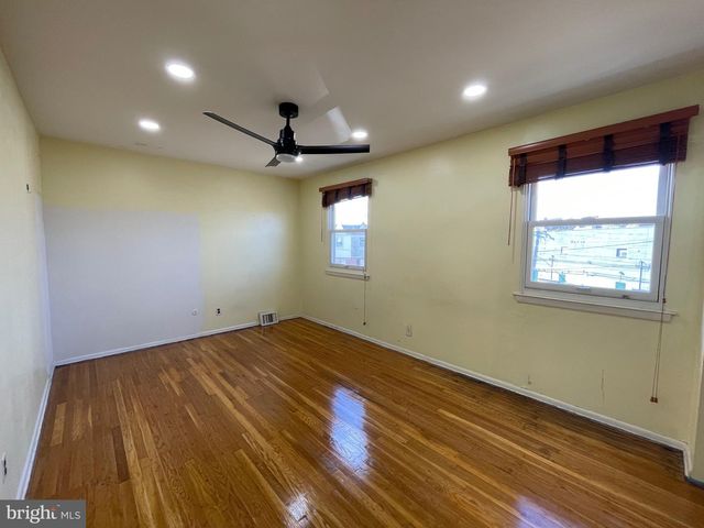 803 LAWLER ST, Philadelphia, PA 19116