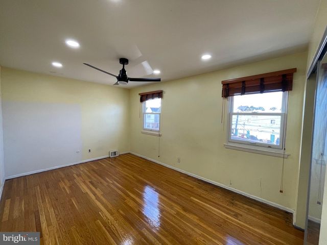 803 LAWLER ST, Philadelphia, PA 19116