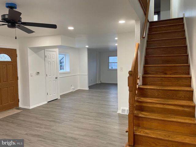 803 LAWLER ST, Philadelphia, PA 19116