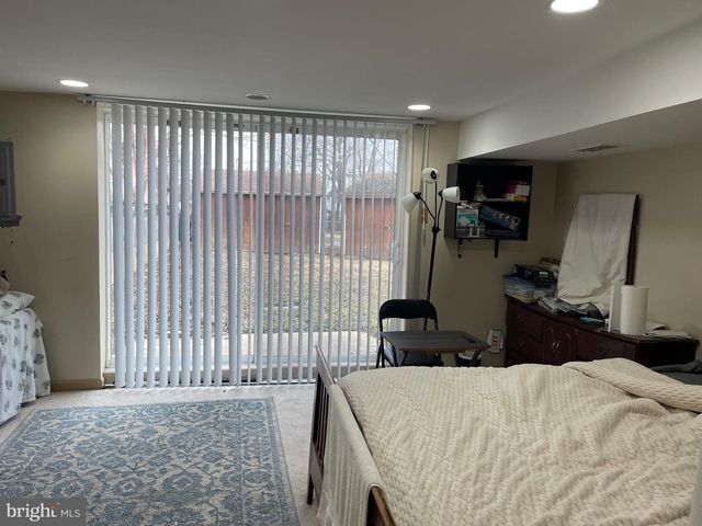 803 LAWLER ST, Philadelphia, PA 19116