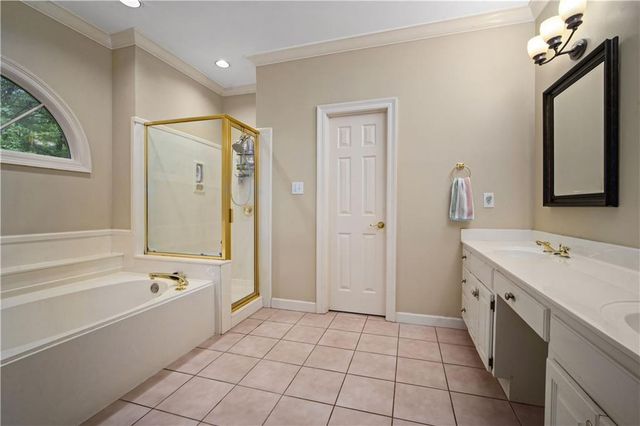 6429 Tokeneak Trail, Mobile, AL 36695
