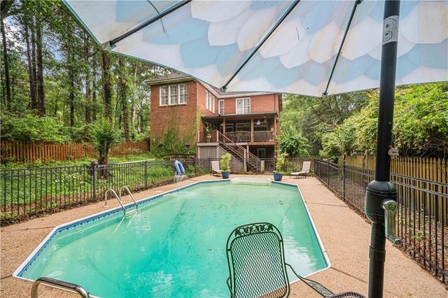 6429 Tokeneak Trail, Mobile, AL 36695