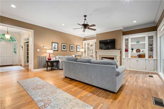 6429 Tokeneak Trail, Mobile, AL 36695
