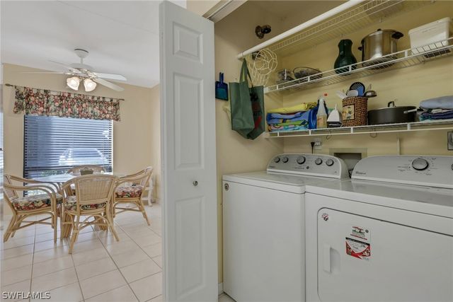 4310 Chantelle DR E102, Naples, FL 34112