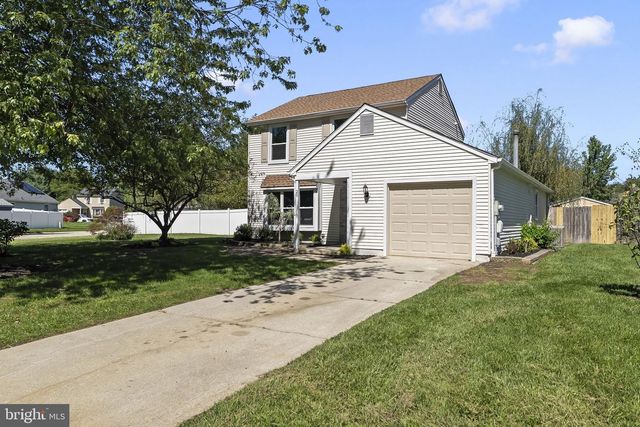 20 HARTSDALE LN, Sicklerville, NJ 08081