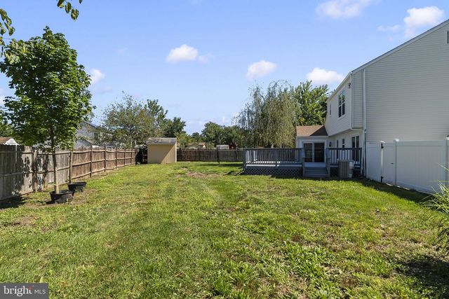 20 HARTSDALE LN, Sicklerville, NJ 08081